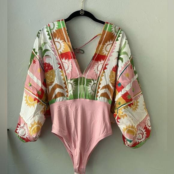 🌸NEW FARM RIO RAINBOW SUNSET BODYSUIT L - Picture 6 of 8